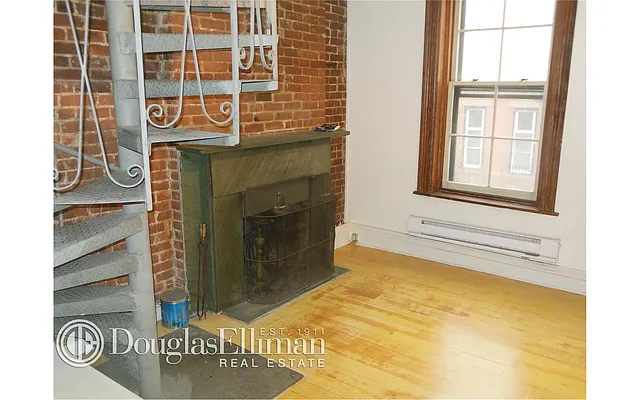 Rented by Douglas Elliman | media 35