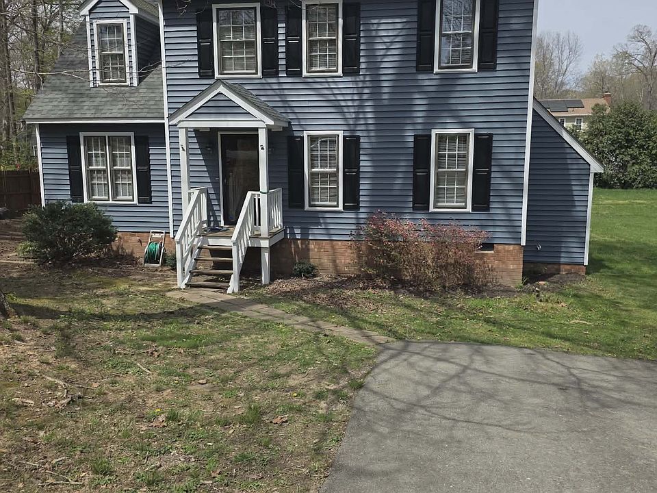 1732sqft, 4 bedrooms, 2.5 baths, kitchen, laundry room, living room, family room