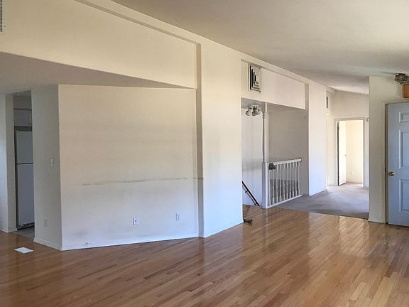 Lots of room to transition to Boulder! Open spaces make storing furniture easy