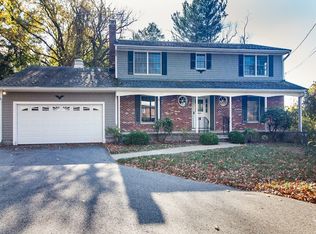 7 Robbart Ln, Hyde Park, MA 02136