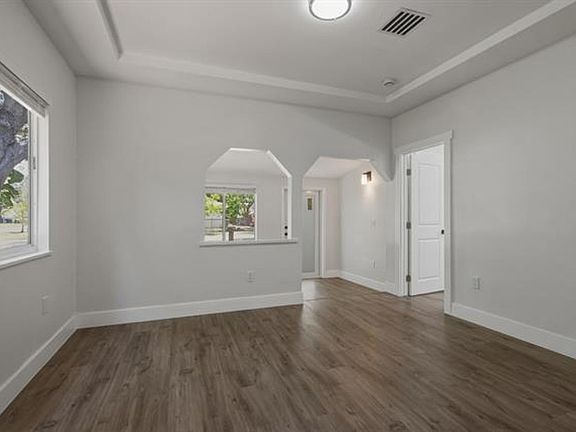 5th image of 12980 NE 10th Ave #12980