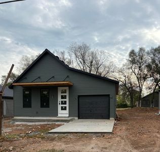 378 South Avenue, Sparta, MO, 65753