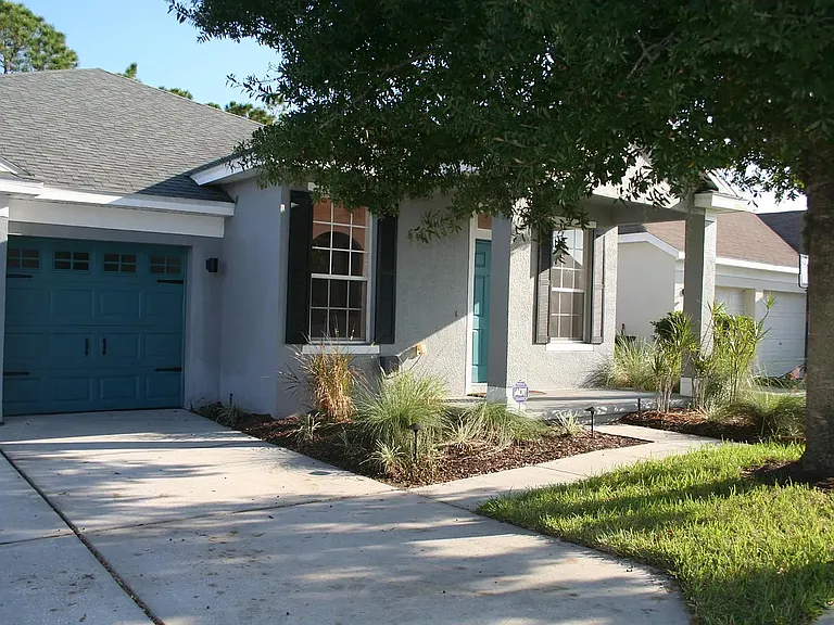 10545 Eastpark Woods Dr — Photo 2