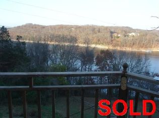 14420 Point Virgo Ln, Rogers, AR 72756