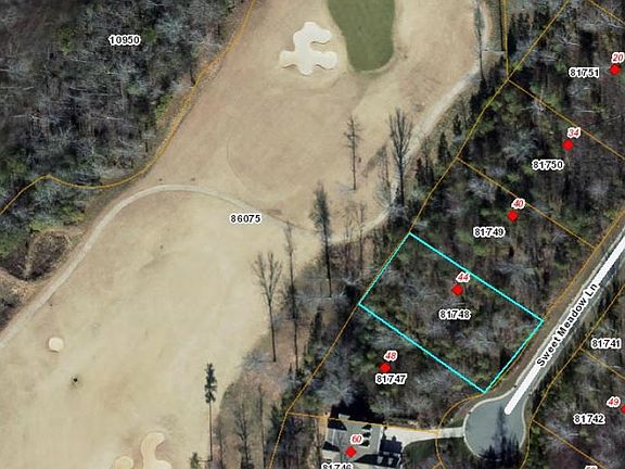 5th image of 44 Sweet Meadow Ln