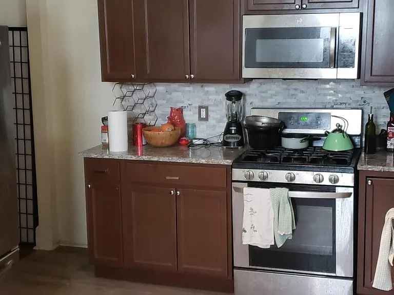 259 S 44th St #1 — Photo 3