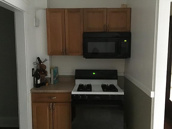 3rd image of 17002 Madison Ave #3