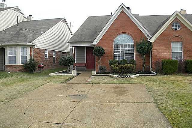 1st image of 1834 Winship Dr