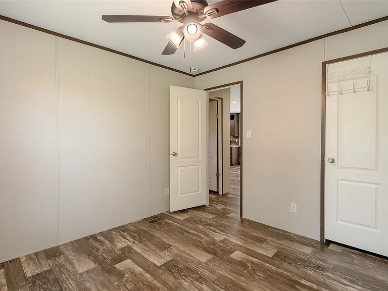 3011 Simmons St — Photo 26