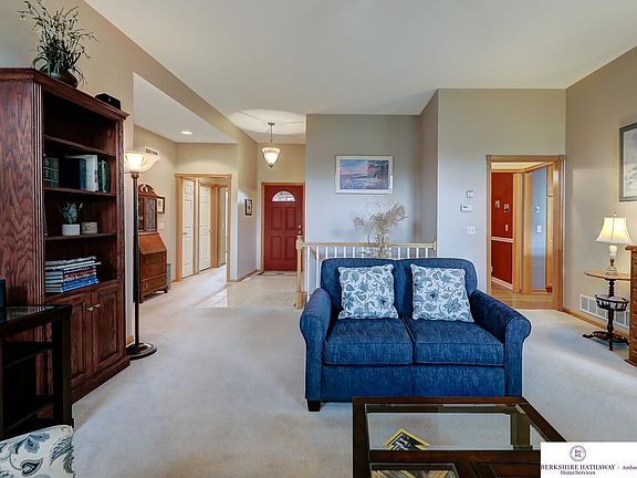 3rd image of 21217 Schofield Dr