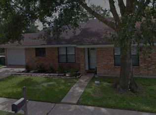1010 Pennsylvania Ave, Victoria, TX 77904