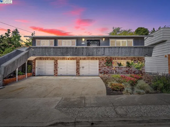 5192 Camino Alta Mira, Castro Valley, CA 94546