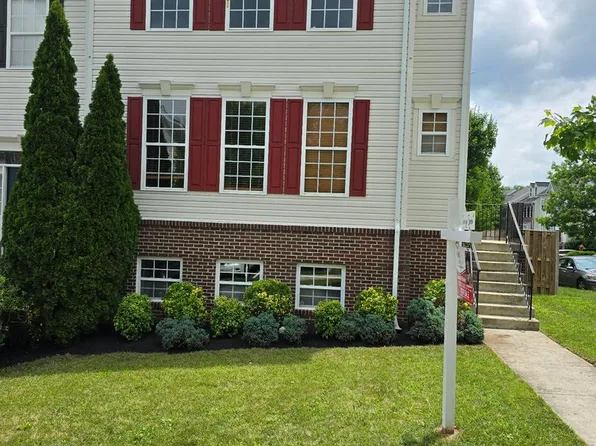 601 Burberry Ter SE, Leesburg, VA 20175