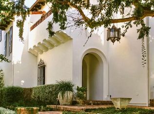 878 Hartzell St, Pacific Palisades, CA 90272