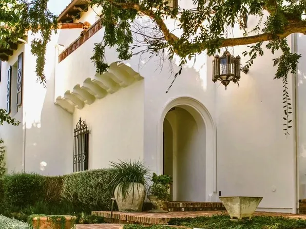 878 Hartzell St, Pacific Palisades, CA 90272