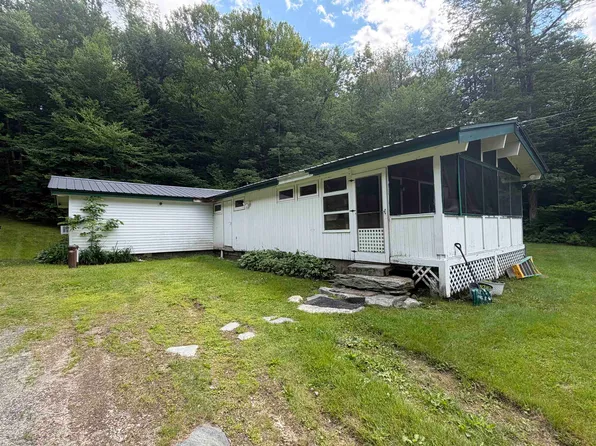 58 Scandia Village Road, Wardsboro, VT 05360