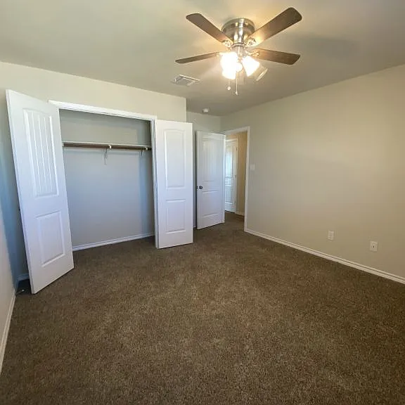 2307 Grosseto Ct — Photo 39