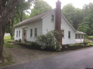 611 Snake Hill Rd, Poestenkill, NY 12140