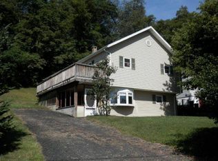 131 Hill Ave, Hollsopple, PA 15935