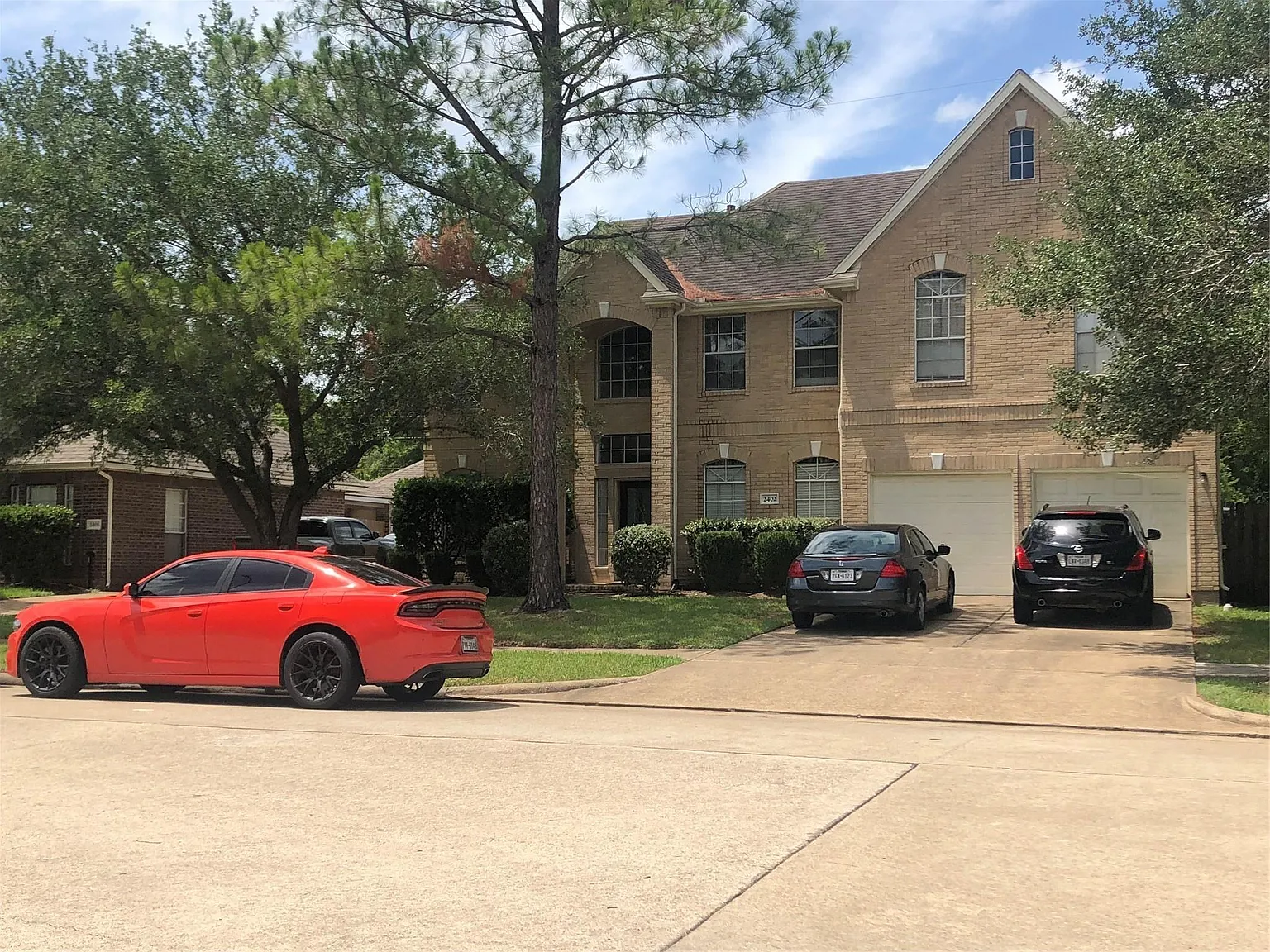 4 bed, 2.5 bath, 2724 sqft, $2,400 — Photo 4