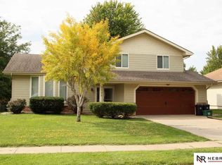 11105 Madison St, Omaha, NE 68137