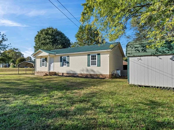 153 Curtis Askins Blvd, Fayetteville, TN 37334