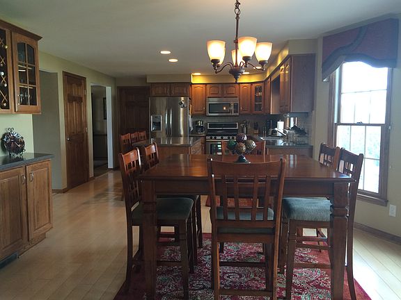 3rd image of 3704 Kelsey Ln