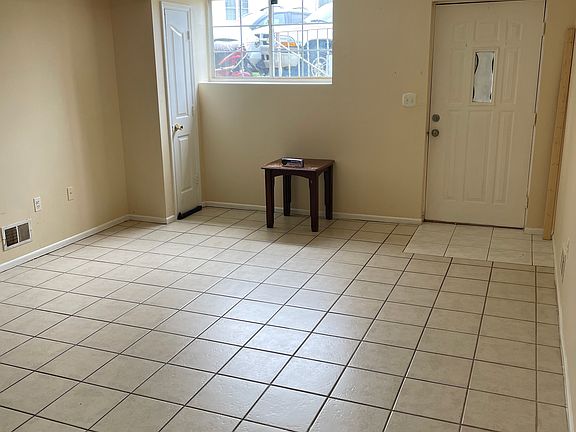 3rd image of 45 Gloria Ct #2