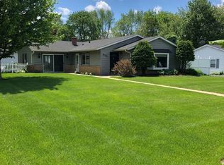 905 Bryn Mawr Ave, Bartlett, IL 60103