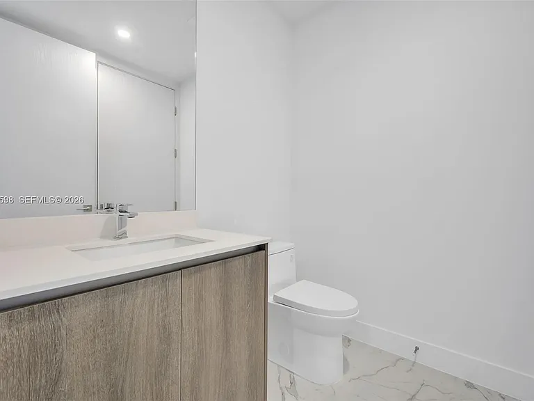 17550 Collins Ave #1003 — Photo 21