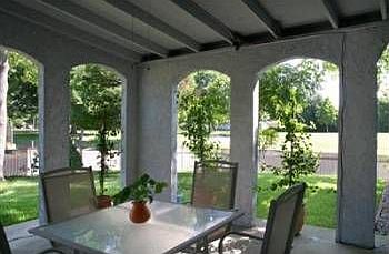 3rd image of 6849 Cherrywood Cir