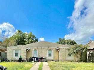 12137 Troulon Dr, Houston, TX 77072