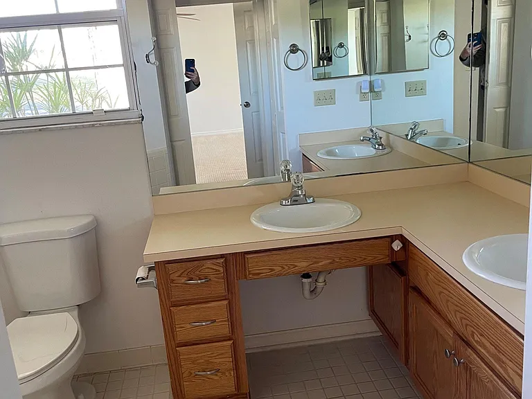 116 SE Willow Dr — Photo 9