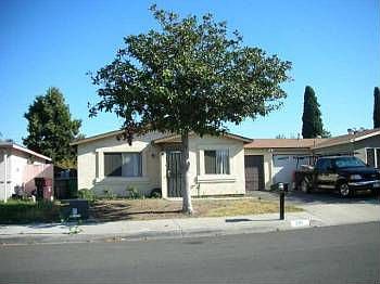 2nd image of 231 Holiday Way