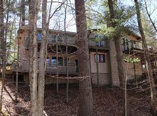 4845 White Pine Rd, Manistee, MI 49660