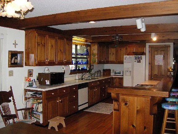 Dining Room & Kitchen