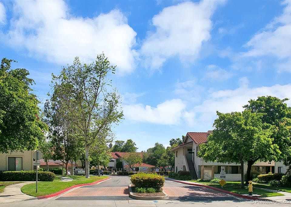 1st image of 910 Lupine Hills Dr Unit 11