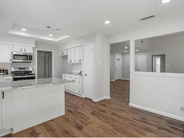 101 N Kings Canyon Dr, Cedar Park, TX 78613