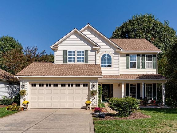 2nd image of 138 Foxtail Dr