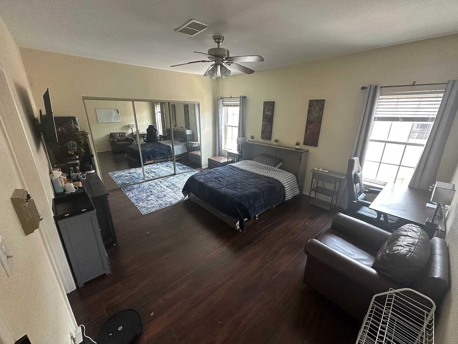 2 bed, 2.5 bath, 1600 sqft, $1,000 — Photo 2