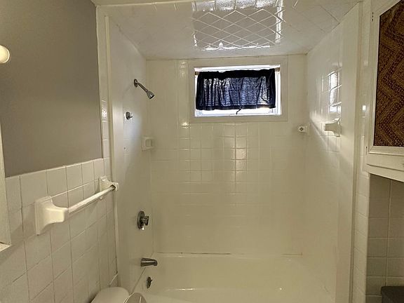 5th image of 19 Brown St #2