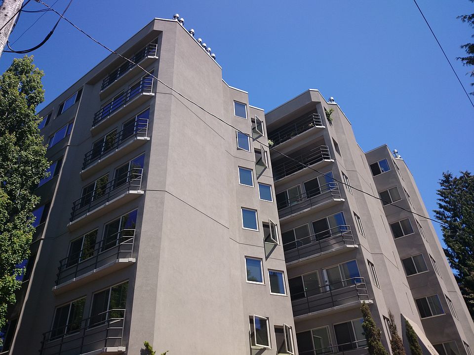1st image of 740 Bellevue Ave E APT 403