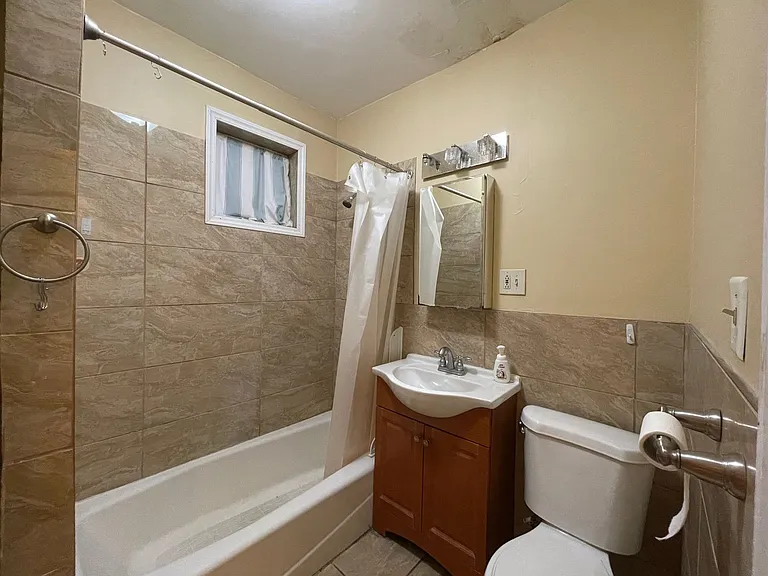 192 Kelton St #3 — Photo 8