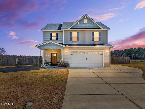 2nd image of 423 Planters Ridge Drive