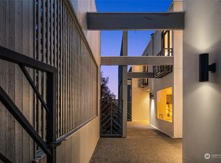 7351 W Mercer Way, Mercer Island, WA 98040