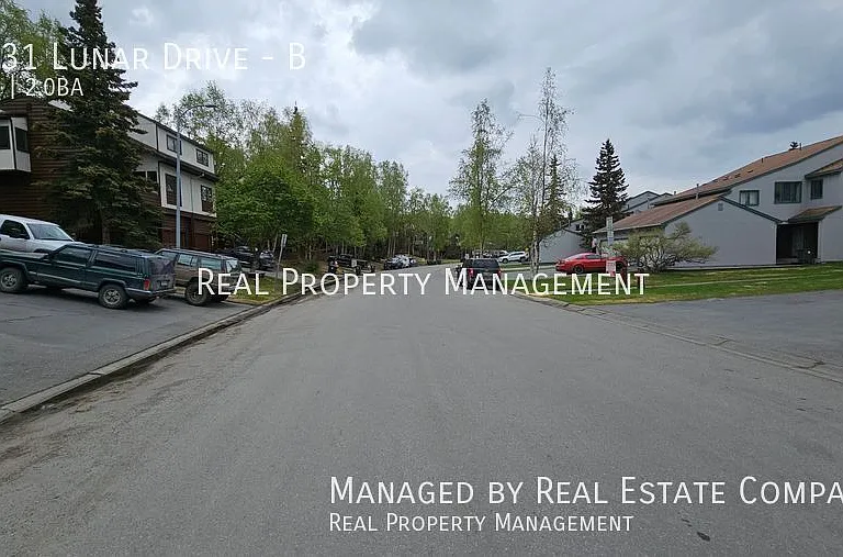 4031 Lunar Dr #B — Photo 2