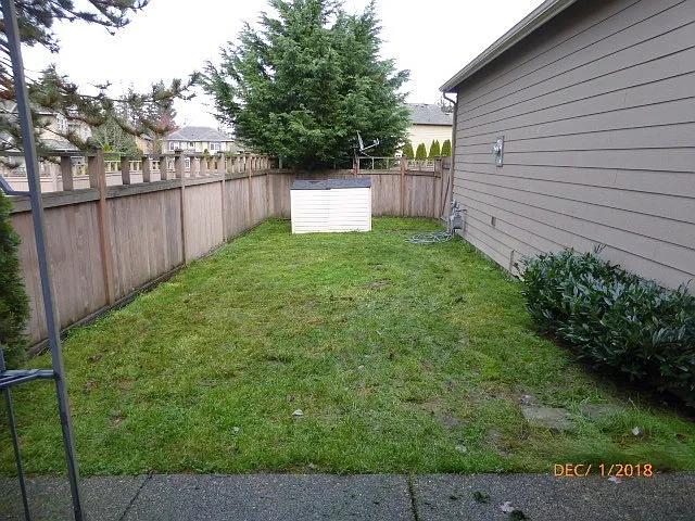 10934 Eastridge Dr NE — Photo 20