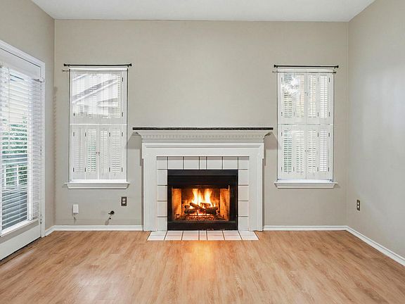 5th image of 13085 Autumn Woods Way APT 105