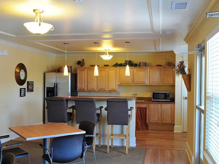 Foster Pointe — Photo 9