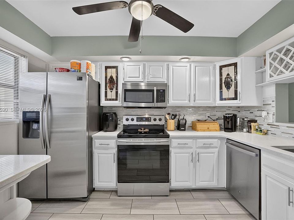 1st image of 7653 NW 79th Ave APT 312